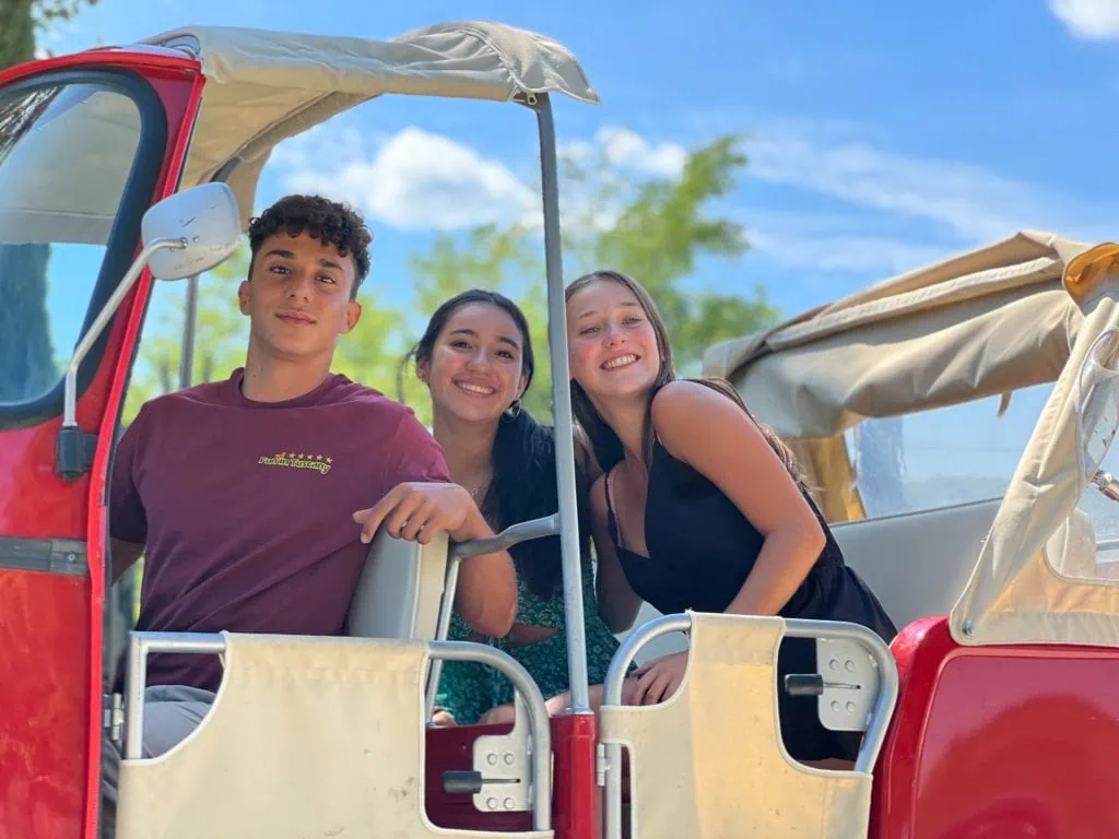 Tuk Tuk Excursion In Tuscany